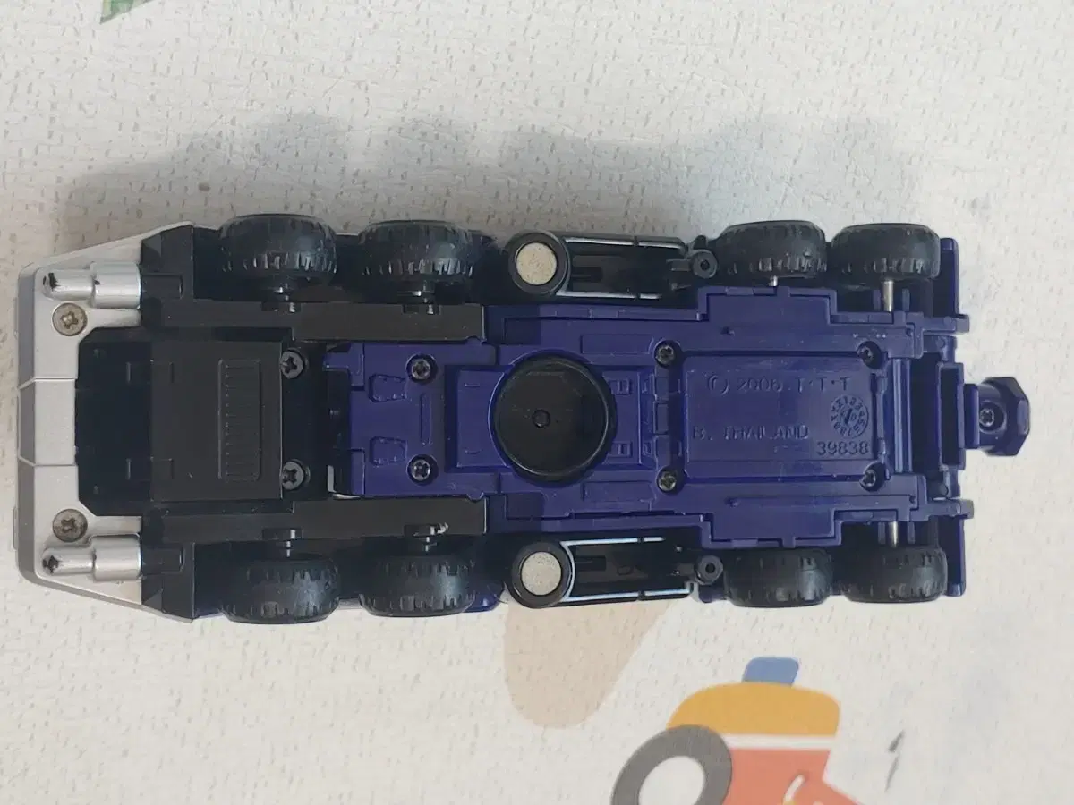 thumbnail-6